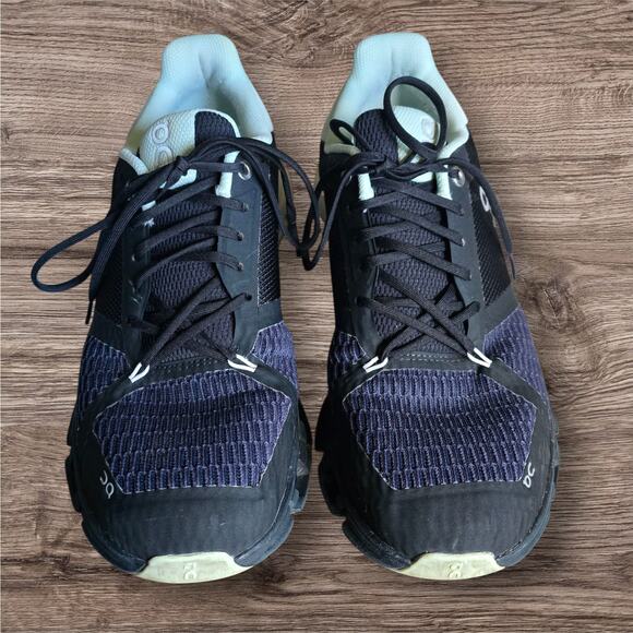 On Cloud Women's Cloudflyer Running Shoes Blk/Mint/Wht, Size 8.5 - Picture 1 of 7